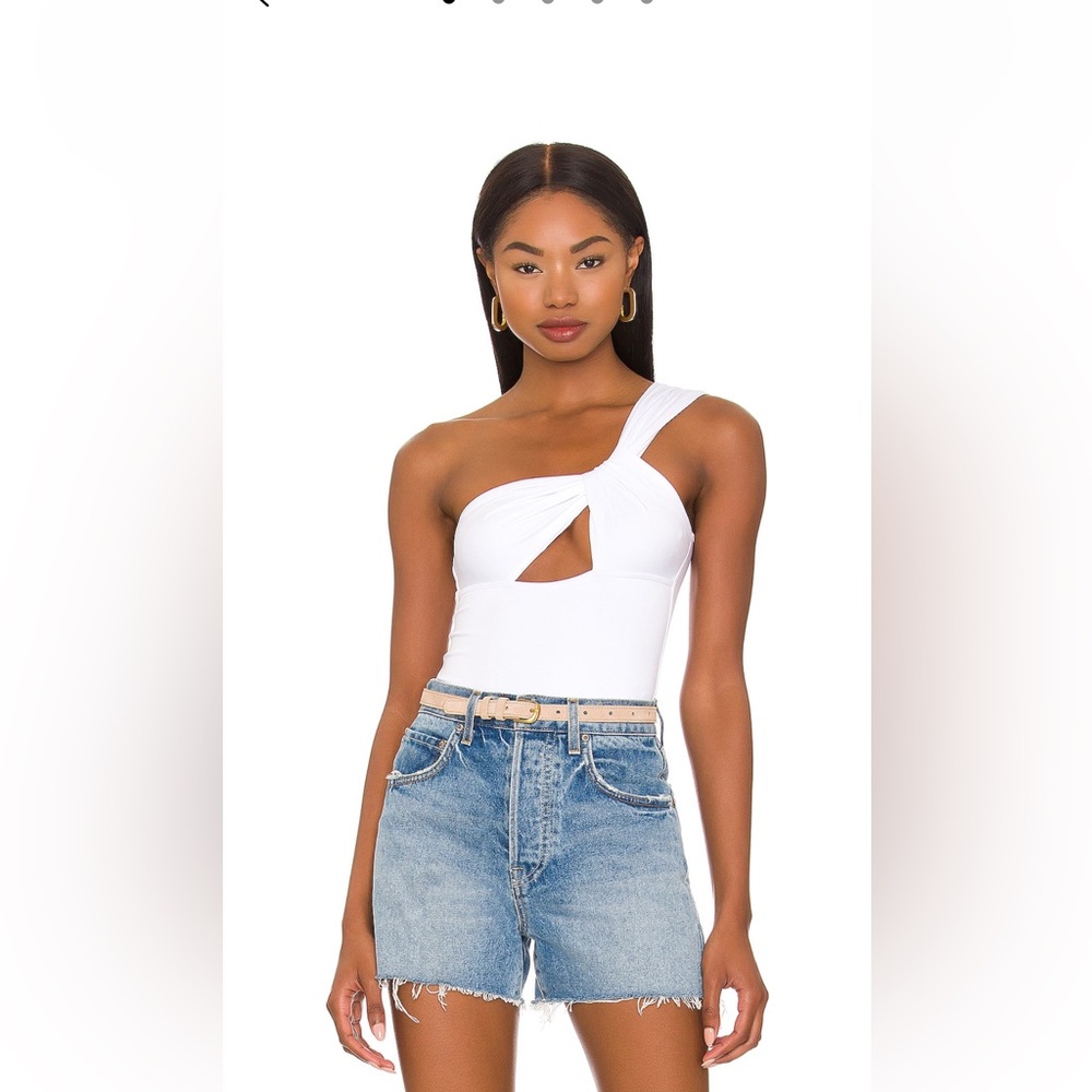 Superdown ‘Jimena One Shoulder Bodysuit in White’